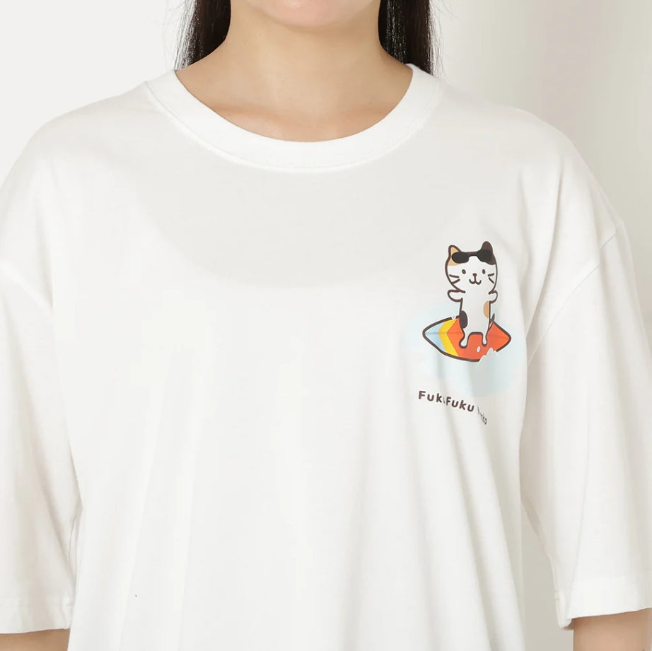 ふくふくにゃんこバズTシャツ【WEB限定】