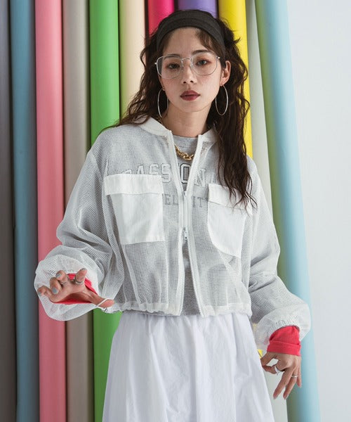 wide-sleeved mesh jacket