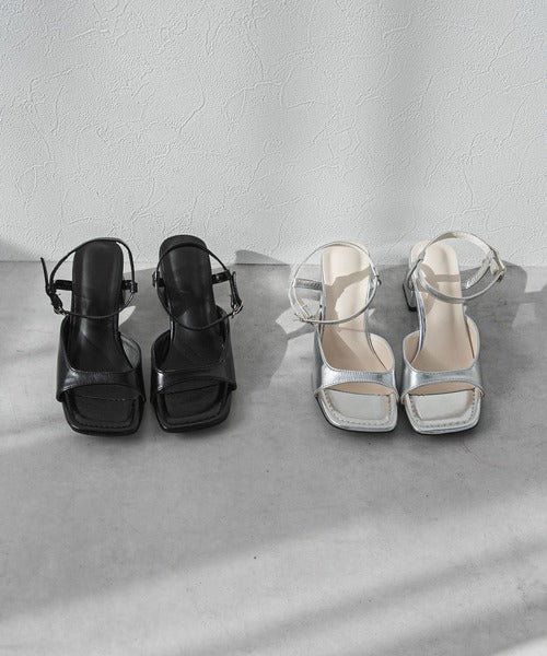 Square toe lace-up sandals