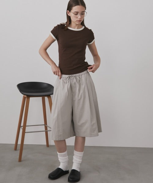 ワイドレッグショートパンツ