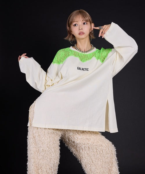 Lace-butted oversized long T-shirt