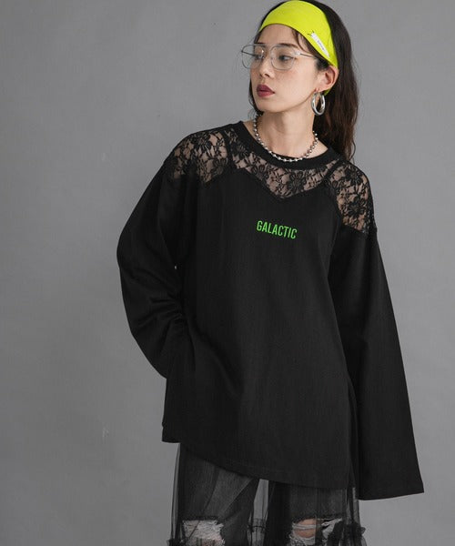 Lace-butted oversized long T-shirt
