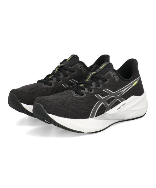 ASICS Versablast 4 レディース 軽量プラットフォーム ランニングシューズ (Versablast 4) 1012B775 