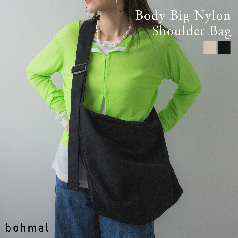 Body Big Nylon 肩背包