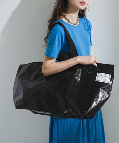 Multifunctional leisure bag