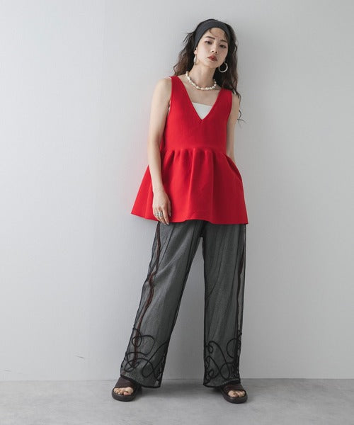 Two-way ruffled vest