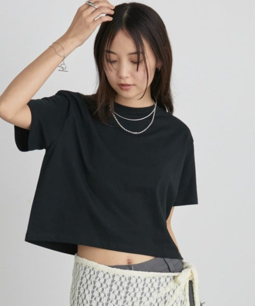 Basic small t-shirt with back logo