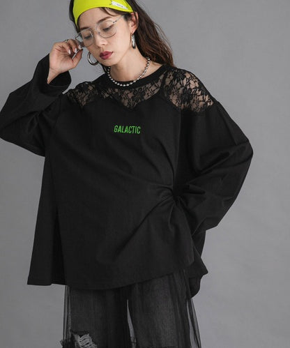 Lace-butted oversized long T-shirt
